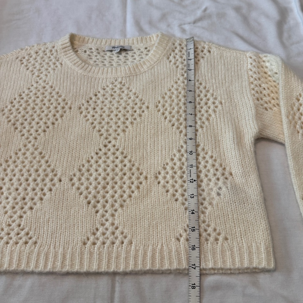 Cozy White Knit Sweater - Picture 6 of 8
